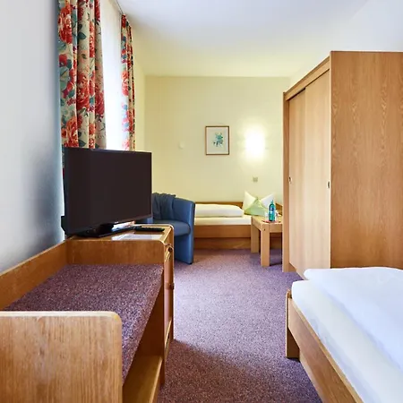 Merian Rothenburg Hotel 3*