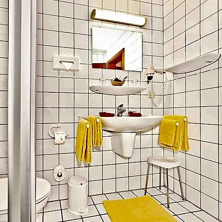 فندق Merian Rothenburg 3*