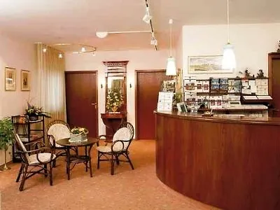 Merian Rothenburg فندق